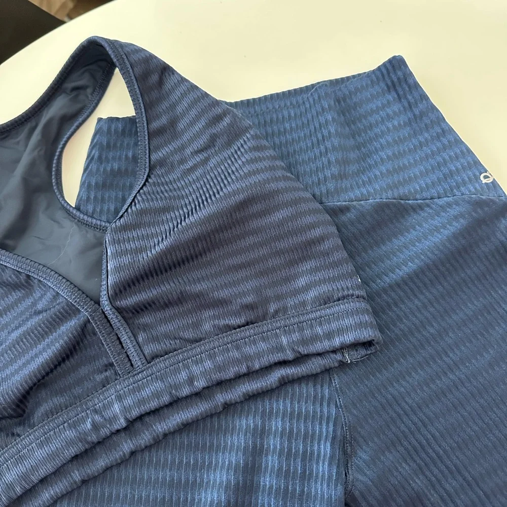 Blue Workout Set - Picture 2 of 3